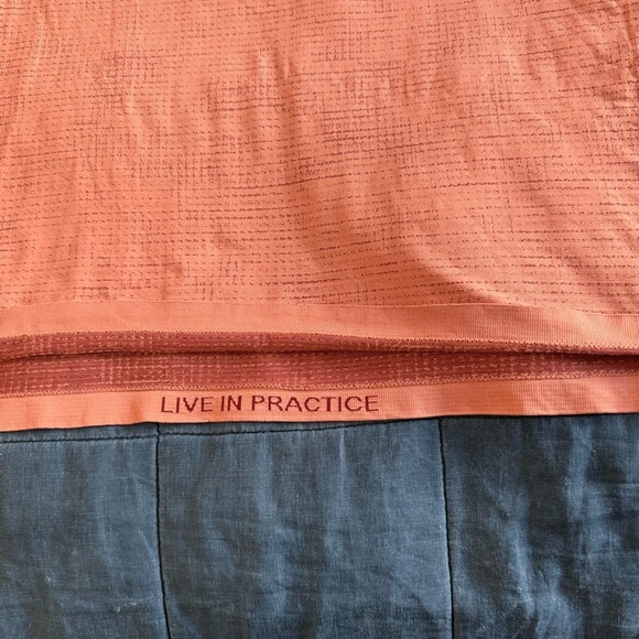 Lululemon Metal Vent Tech 2.0 Short Sleeve Size Large - Picture 7 of 11